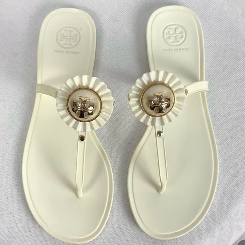 Tory Burch White Sandals with Gold Accent